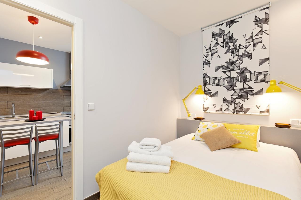 Fuencarral Lara City Center Madrid Exterior photo